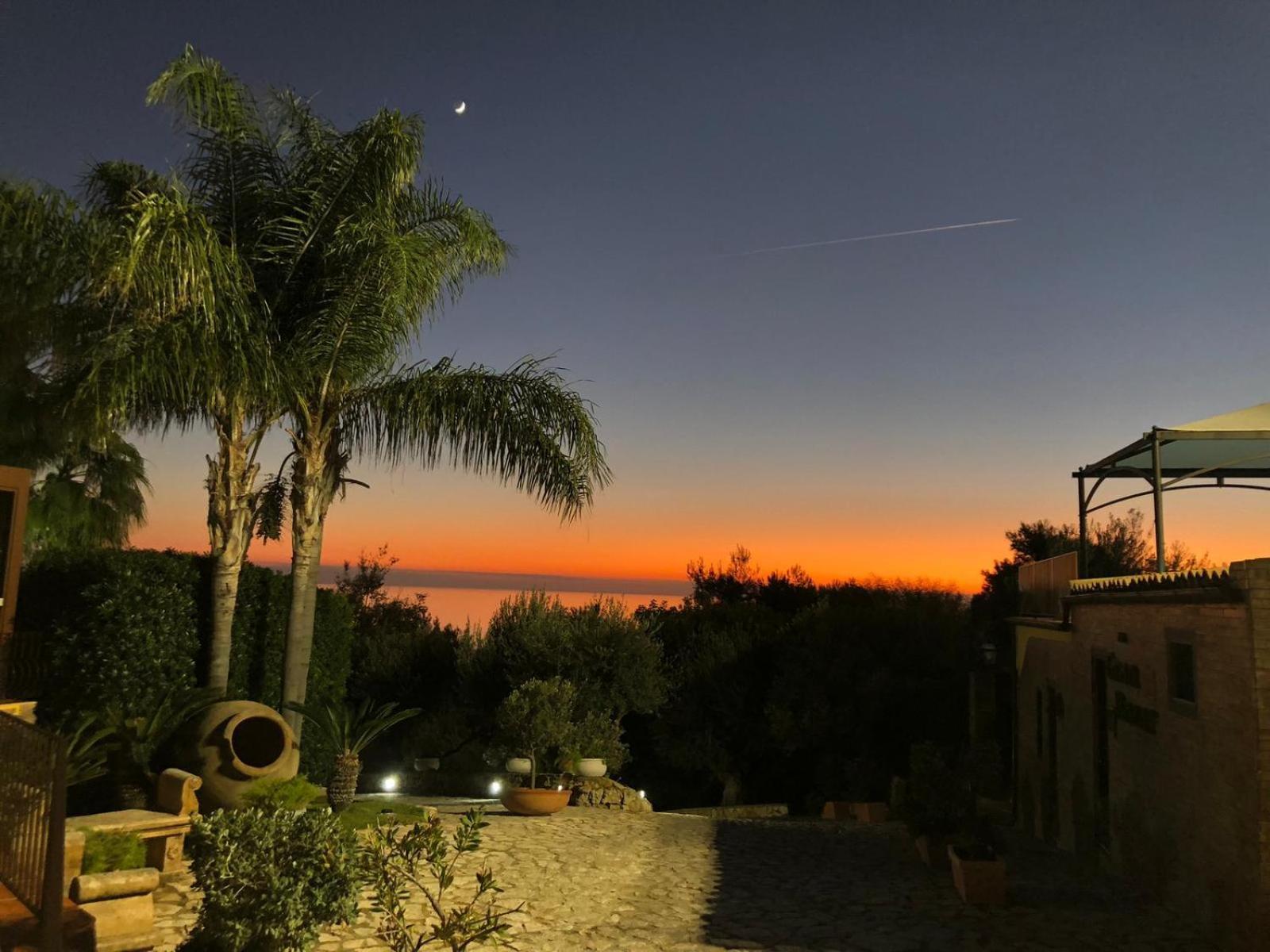 Baia Di Ulisse Wellness & Spa San Leone Exterior photo